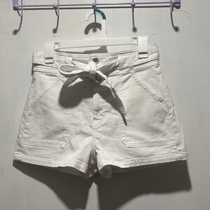 VERONICA BEARD Louisa belted shorts